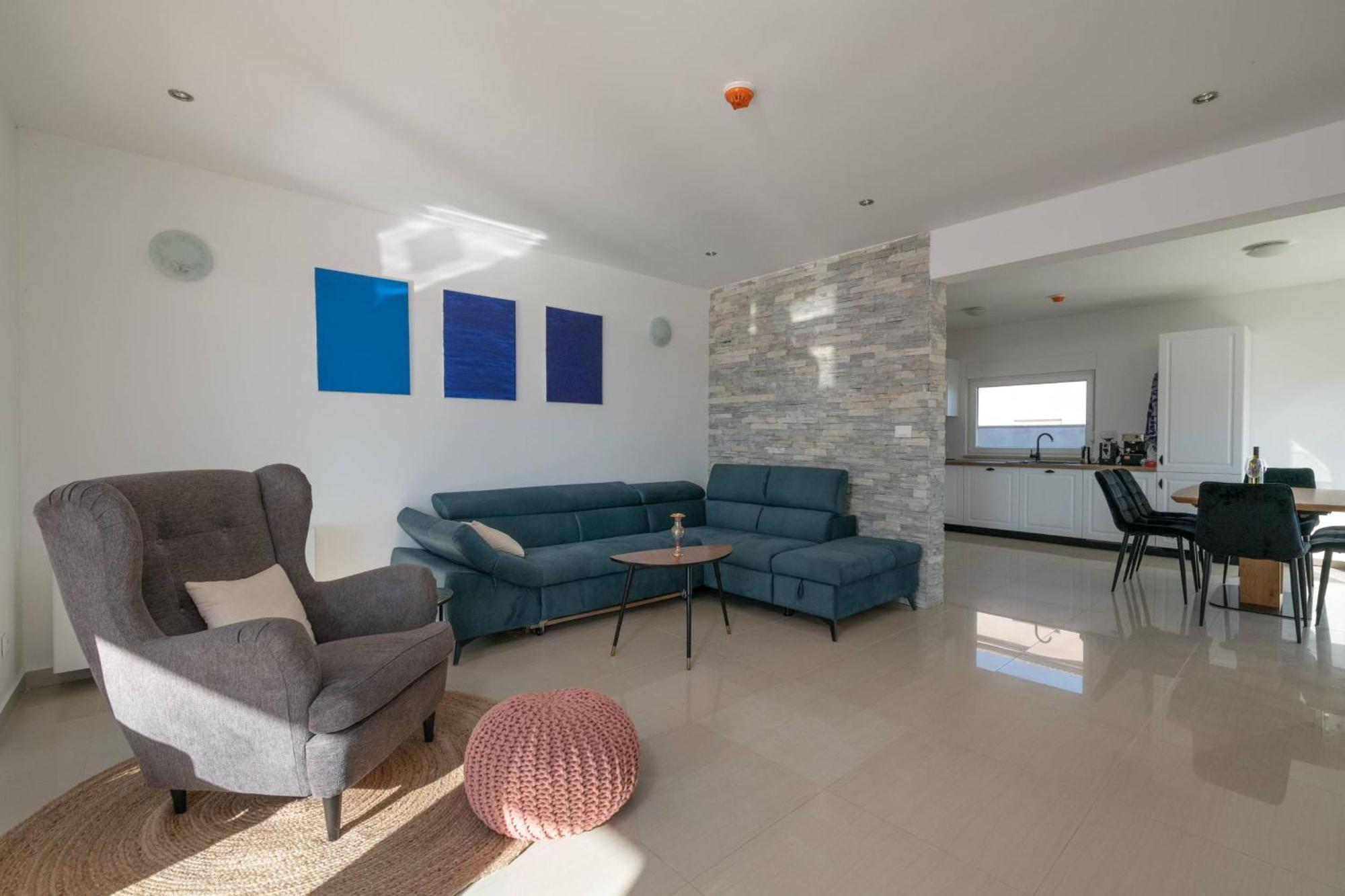 Villa Brionika Mit Pool Воднян Экстерьер фото